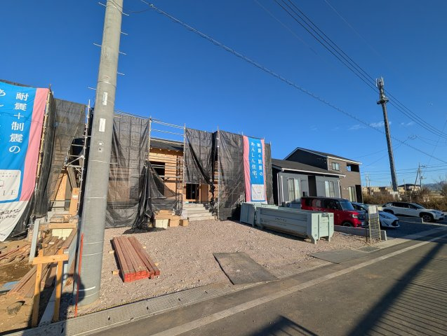 【前面道路含む現地写真】 | クレイドルガーデン高崎市箕郷町上芝第8ー②