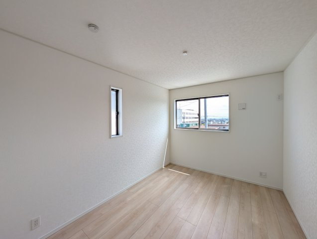 【洋室】 | クレイドルガーデン高崎市箕郷町上芝第8ー①