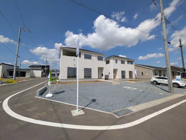 【前面道路含む現地写真】 | クレイドルガーデン高崎市箕郷町上芝第8ー①