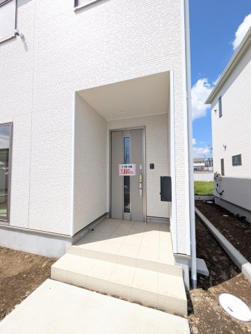【玄関】 | クレイドルガーデン高崎市箕郷町上芝第8ー①