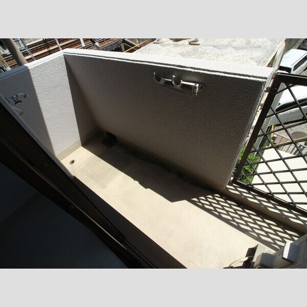 ハイツ大蔵のバルコニー