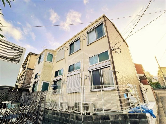 パインズデフィⅢ