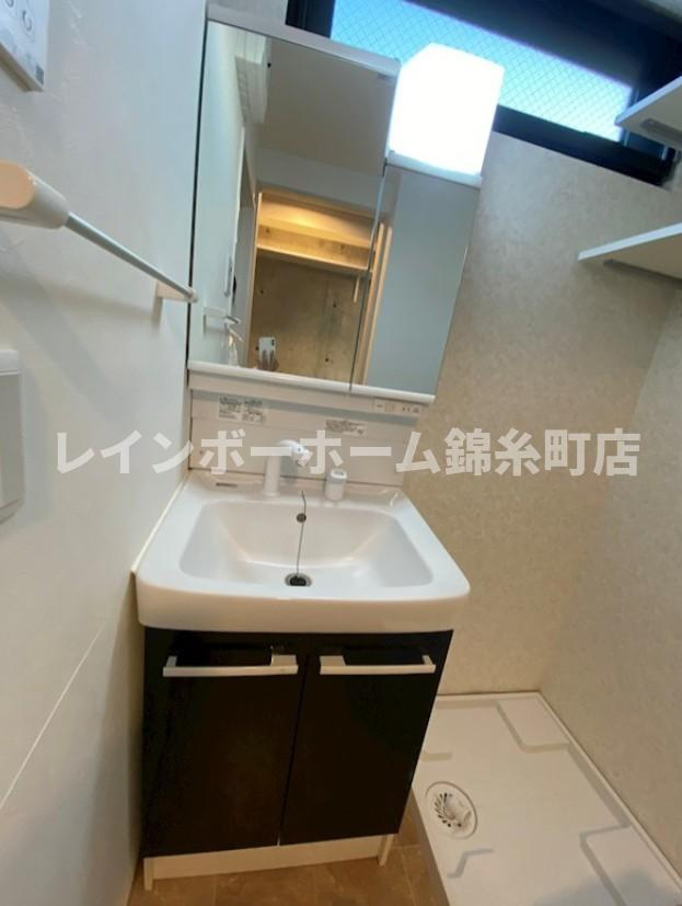 ヴェスパーマティーニ亀有の独立洗面台