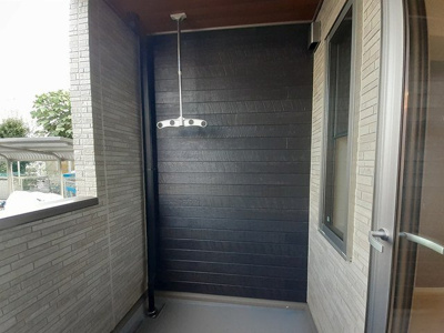 【バルコニー】 | グレートエレガンス’２４ | 外からの目が気にならないバルコニーで洗濯物が干せます