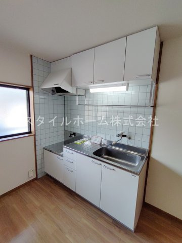 シティ・ナカヤマB棟のキッチン