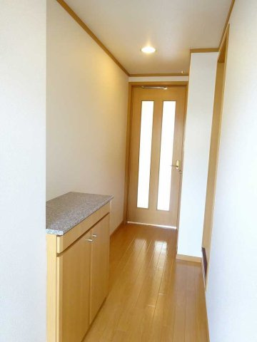 プリムヴェールＢの玄関|落ち着いた玄関です