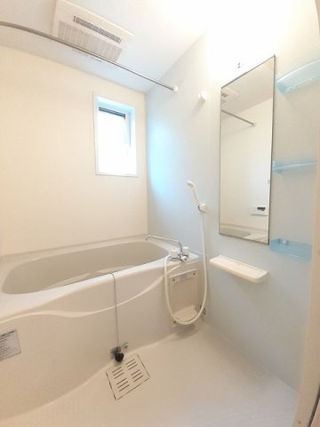 サンシャインＴ・Ｉの浴室|きれいなお風呂です