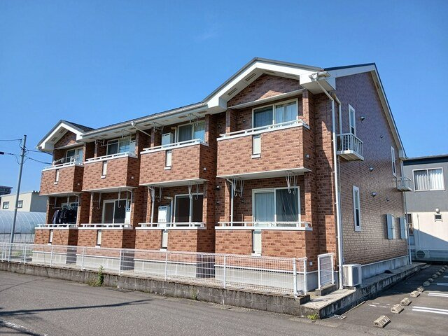 レラハルセ・ブリッサ