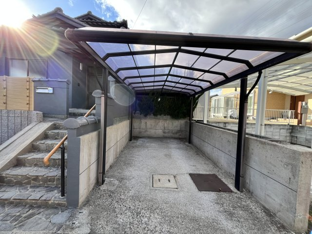 【駐車場】の画像