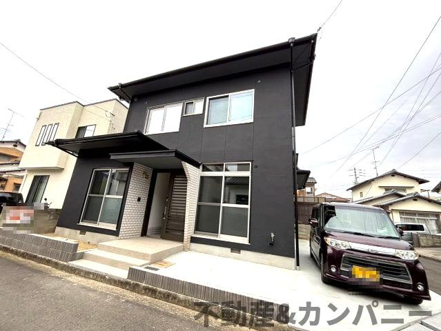 鴨川3丁目中古戸建の外観|落ち着いた雰囲気の外観です