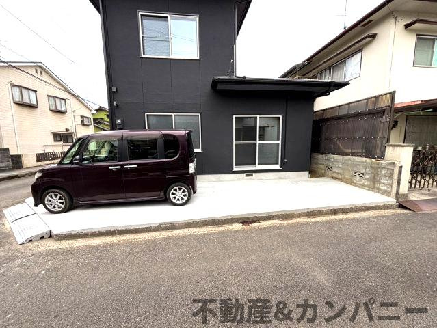 鴨川3丁目中古戸建の駐車場|駐車場です