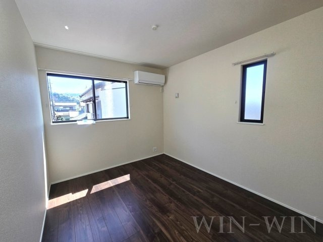 多米中町戸建貸家 2の寝室