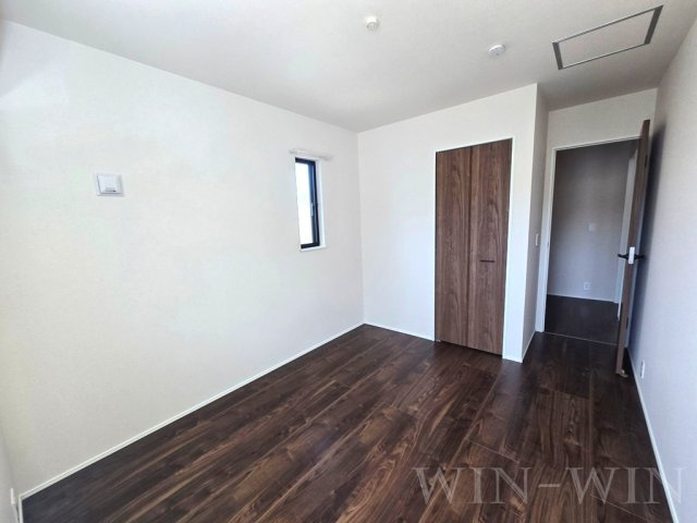 多米中町戸建貸家 2の寝室