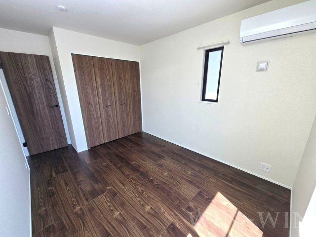 多米中町戸建貸家 2の寝室