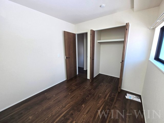 多米中町戸建貸家 2の寝室