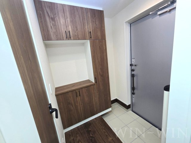 多米中町戸建貸家 2の玄関