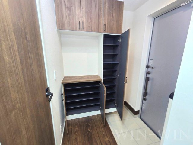 多米中町戸建貸家 2の玄関