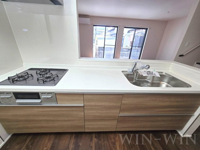 多米中町戸建貸家 2のキッチン