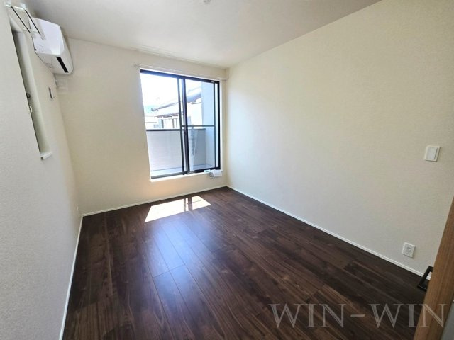 多米中町戸建貸家 2の寝室