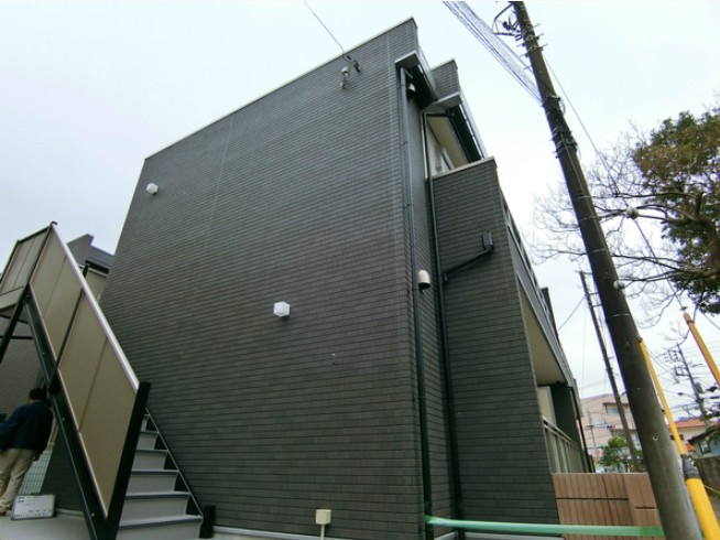 府中市住吉町１丁目のアパート