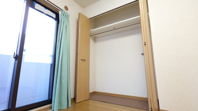 グランフォレスト楽山公園の収納|洋室6.1帖　収納