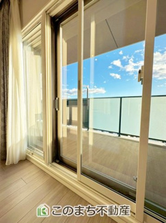 【内装】 | ノブレス駅東公園 | ２重サッシとなっており、防音・断熱性能◎
