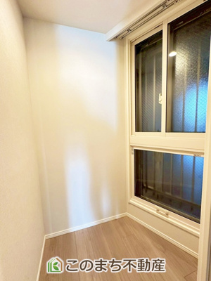 【収納】 | ノブレス駅東公園 | 玄関横には納戸もございます♪
