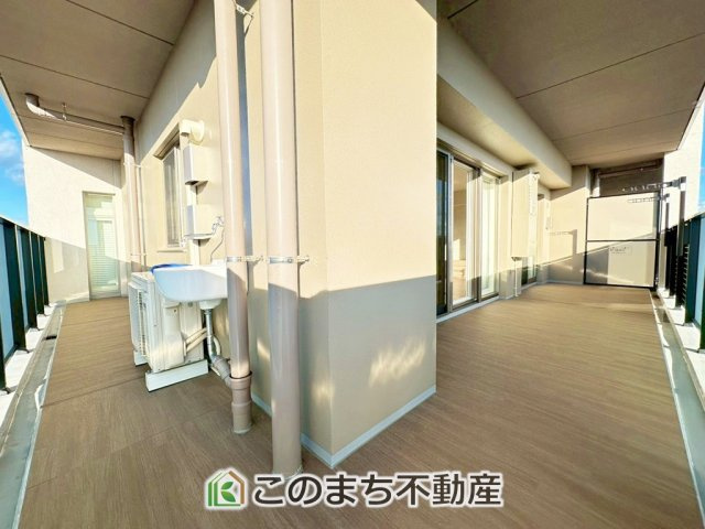 ノブレス駅東公園のバルコニー