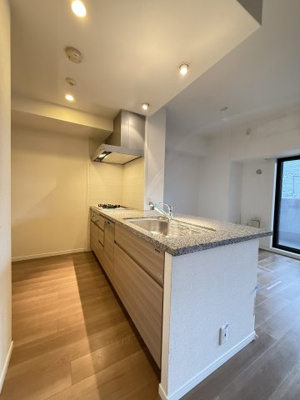 【キッチン】 | サムティグランツ神戸