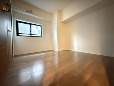 【寝室】 | サムティグランツ神戸