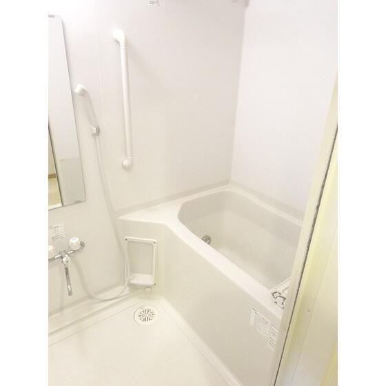 プレデパルク３の浴室