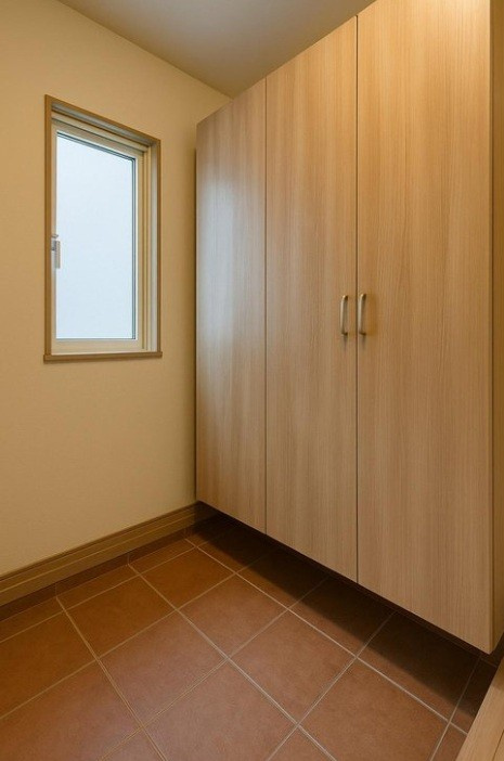 南15条西19丁目の玄関