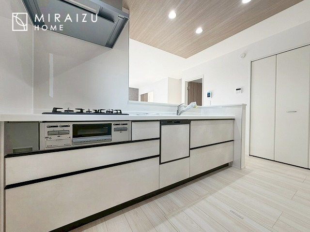 【外観】 | 陽の光をたっぷりと浴びながら気持ち良く生活が出来ます。見学・ご相談等、お気軽にご連絡下さい。※CG画像に関して、あくまでもイメージです。