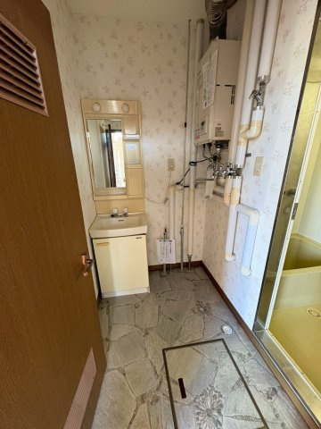 昭栄ハイツの洗面所