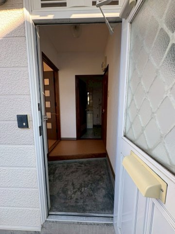 昭栄ハイツの玄関