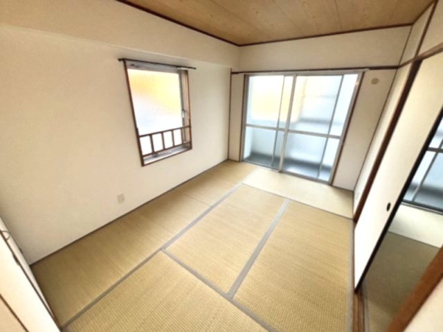 森南コーポの寝室