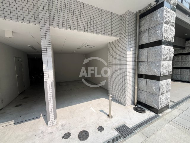 フォーリアライズ難波シエロの駐車場|フォーリアライズ難波シエロ　駐車場