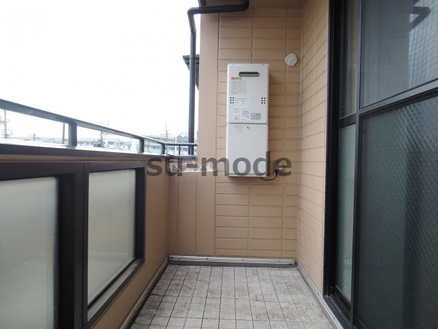 アリュールKOKUBOのバルコニー