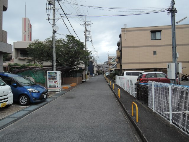 アリュールKOKUBOの周辺