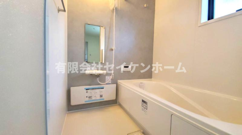 大里郡寄居町露梨子　新築住宅（平屋建て）8号棟の浴室