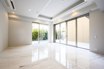 【居間・リビング】 | 三田ガーデンヒルズ　VILLA棟