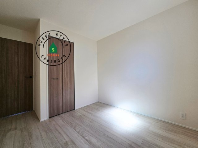 上益城郡益城町広崎第1-4棟(1号棟)の内観：施工例|将来的に、琉球畳を引きまして和室風にすることも可能です。