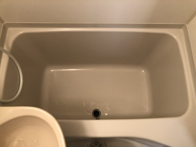 川崎市多摩区西生田３丁目のアパートの浴室