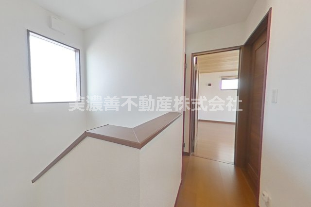 ６６２６０　岐阜市西鶉５丁目中古戸建ての内装