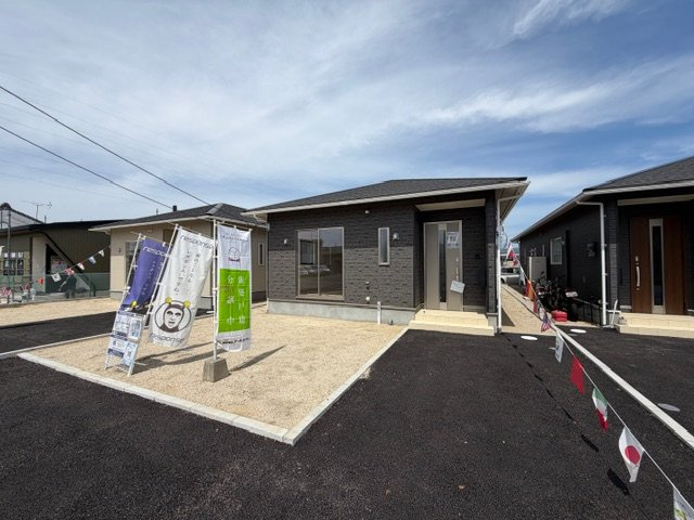 都城市都北町の新築一戸建の外観