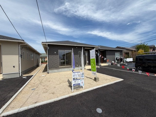都城市都北町の新築一戸建の外観