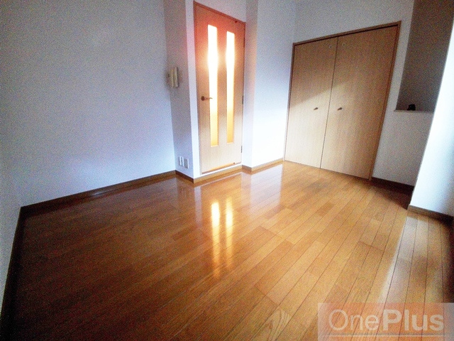 カーサ六甲の洋室