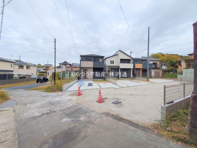 グラファーレ東郷町の駐車場