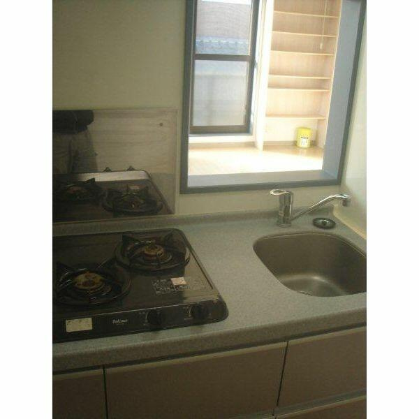 川崎市多摩区宿河原６丁目のアパートのキッチン