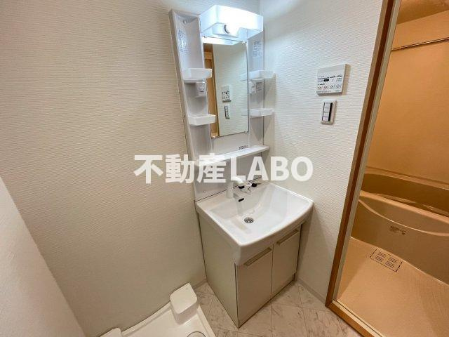 エセリアル清水丘の洗面所